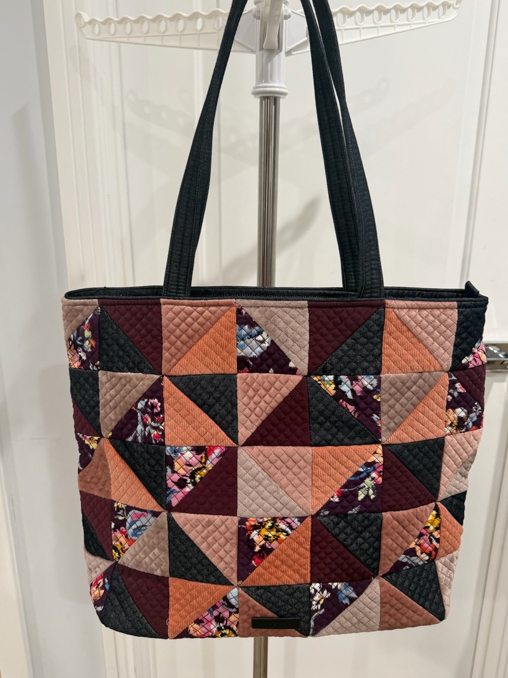 NWT Vera Bradley Iconic Vera Tote Denim Navy Patchwork
